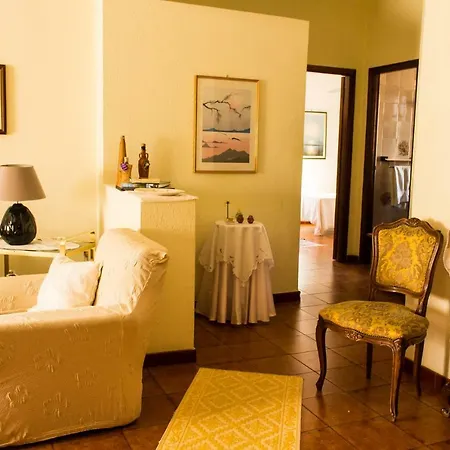 Con Terrazza A Livello Apartment